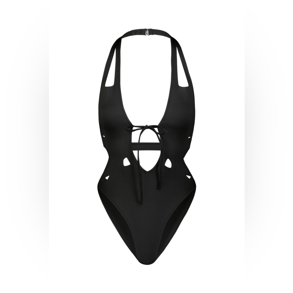 GIGI C Black One Piece Swimwear